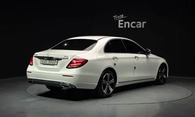 Mercedes-Benz E-Class 2017, 86783 км, за 22900000 KRW