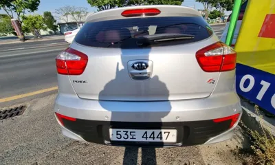 Kia Pride 2017, 159490 км, за 4900000 KRW - фото 9