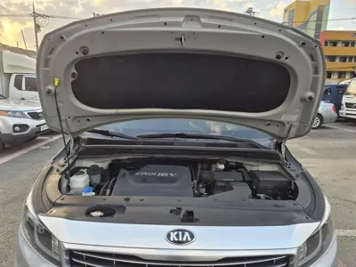 Kia Canival 2017, 282290 км, за 5900000 KRW - фото 2