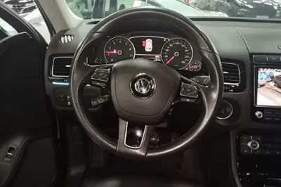 Volkswagen Touareg 2017, 121300 км, за 153397.03 CNY - фото 13