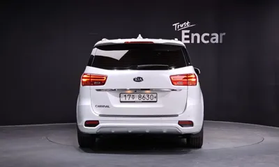 Kia Canival 2019, 42550 км, за 19700000 KRW - фото 4