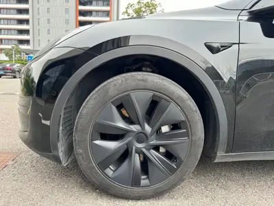 Tesla Model Y 2023, 33000 км, за 126800 CNY - фото 14