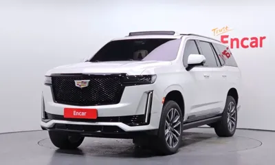 Cadillac Escalade · 2021 год