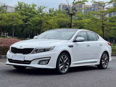 Kia K5 · 2014 год