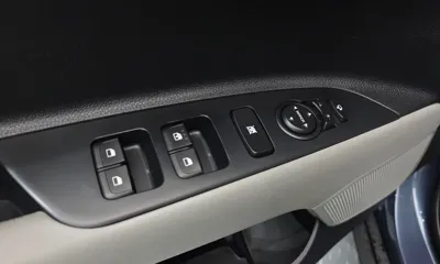 Kia Stonic 2018, 67645 км, за 11900000 KRW - фото 13