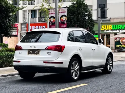 Audi Q5 2013, 120000 км, за 32000 CNY