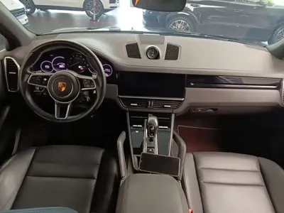 Porsche Cayenne Hybrid 2021, 93699 км, за 315300 CNY - фото 16