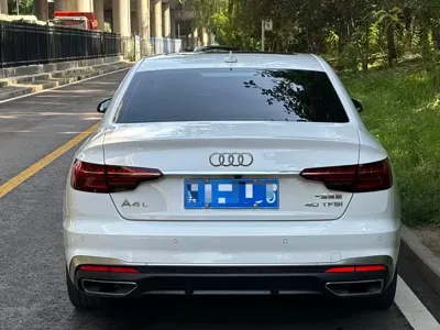 Audi A4L 2021, 90000 км, за 106800 CNY - фото 5