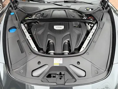 Porsche Panamera 2021, 26000 км, за 598000 CNY - фото 29
