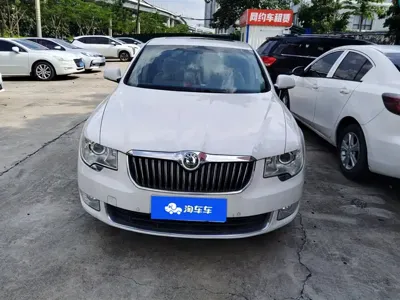 Skoda Superb 2013, 126300 км, за 22700 CNY
