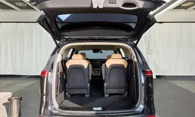 Kia Canival 2021, 39770 км, за 29900000 KRW - фото 20