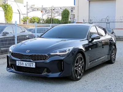 Kia Stinger · 2019 год