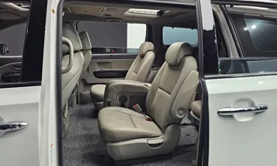 Kia Canival 2015, 139354 км, за 8500000 KRW - фото 11