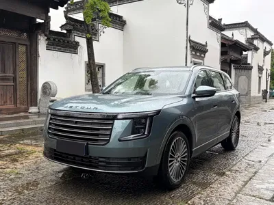 Jetour 捷途X70L · 2025 год