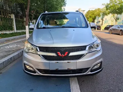 Wuling Hongguang 2015, 149100 км, за 15900 CNY