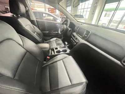 Kia KX5 2017, 117000 км, за 33800 CNY - фото 11
