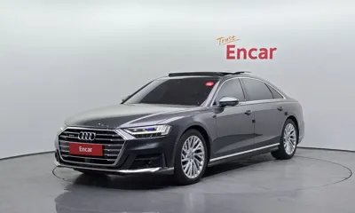 Audi A8 · 2020 год