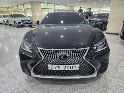 Lexus LS 2018, 99498 км, за 48990000 KRW - фото 2