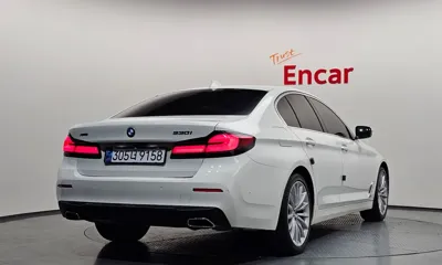 BMW 5-Series 2023, 106953 км, за 36390000 KRW - фото 2