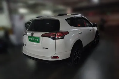 Toyota RAV4 2019, 110900 км, за 99243.55 CNY - фото 6