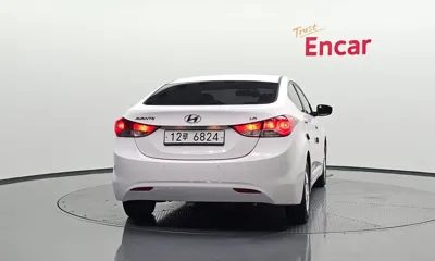 Hyundai Avante 2013, 186040 км, за 3500000 KRW