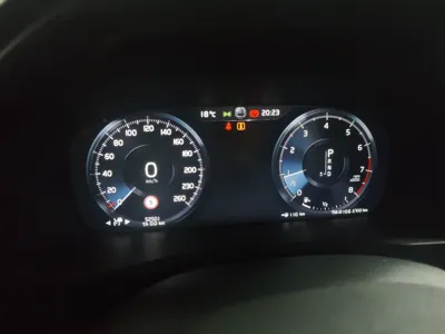 Volvo XC90 2019, 52500 км, за 229635.4 CNY - фото 12
