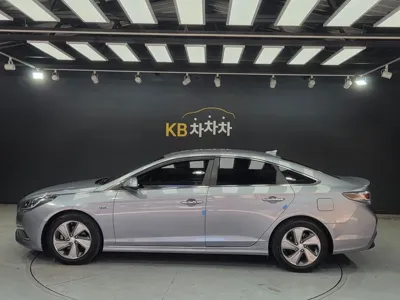 Hyundai Sonata 2016, 52000 км, за 9500000 KRW - фото 20