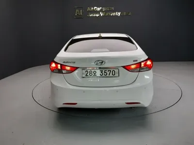 Hyundai Avante 2013, 149000 км, за 2950000 KRW