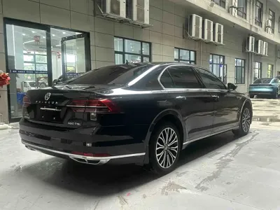 Volkswagen Phideon 2021, 72000 км, за 149800 CNY