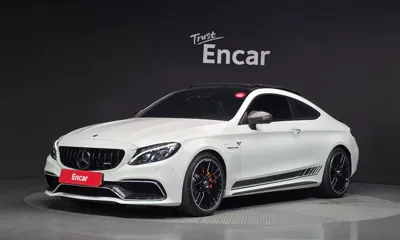 Mercedes-Benz C-Class · 2017 год