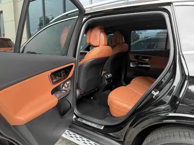 Mercedes-Benz GLC 2024, 19000 км, за 306800 CNY - фото 9