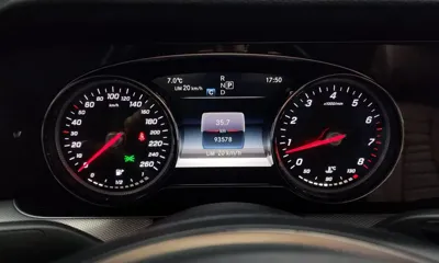 Mercedes-Benz E-Class 2018, 93578 км, за 19900000 KRW - фото 8
