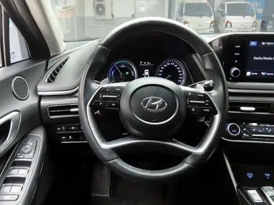 Hyundai Sonata 2022, 81590 км, за 15400000 KRW - фото 6