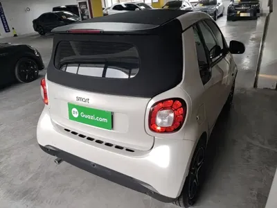 Smart Smart Fortwo 2017, 76700 км, за 94100 CNY - фото 7