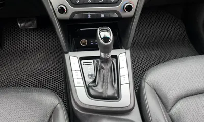 Hyundai Avante 2016, 138208 км, за 6400000 KRW - фото 9