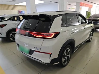 BYD Sealion 05 EV 2025, 5000 км, за 121517.6 CNY - фото 6