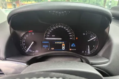 Cadillac ATS-L 2017, 86600 км, за 75319.47 CNY - фото 8