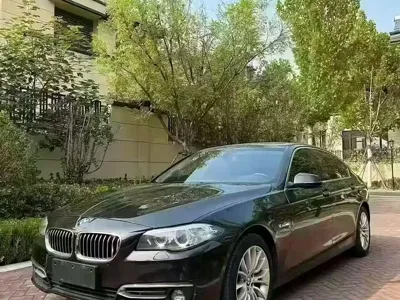 BMW 5 Series · 2012 год