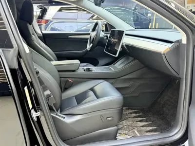 Tesla Model Y 2022, 61000 км, за 158800 CNY - фото 4