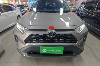 Toyota RAV4 2024, 8800 км, за 124334.86 CNY - фото 2