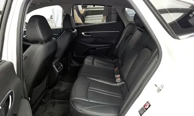 Hyundai Sonata 2022, 82399 км, за 99990000 KRW - фото 26