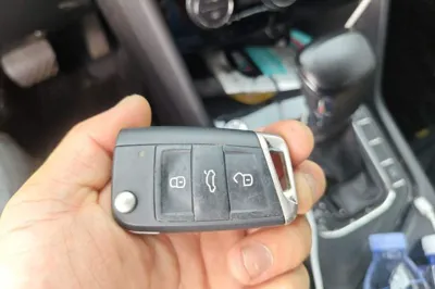 Volkswagen Tiguan L 2019, 75800 км, за 78584.52 CNY - фото 20