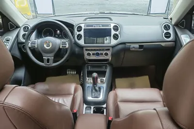Volkswagen Tiguan 2015, 99900 км, за 51187.44 CNY - фото 37