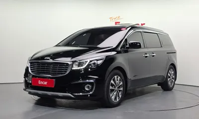 Kia Canival · 2018 год