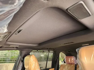 Lexus LX 2025, 13 км, за 219900000 KRW - фото 16