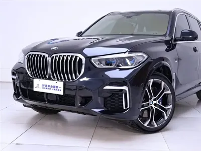 BMW X5 2023, 34000 км, за 488000 CNY