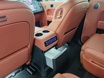 Li Auto Li L9 2025, 5900 км, за 348800 CNY - фото 10