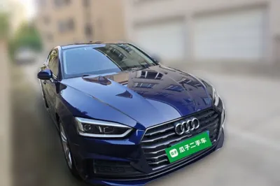 Audi A5 2019, 84300 км, за 125479.1 CNY