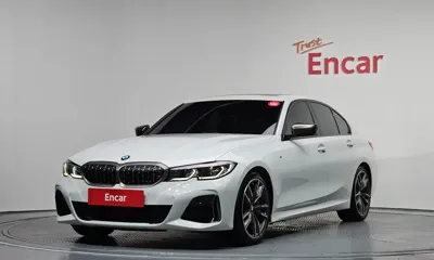 BMW 3-Series · 2020 год