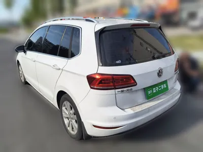 Volkswagen Golf Sportsvan 2018, 81900 км, за 51168.31 CNY